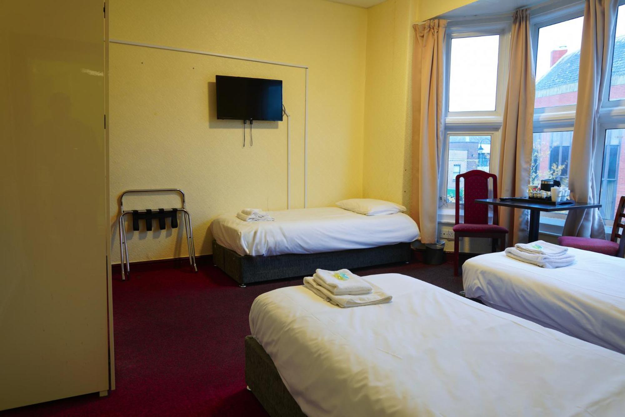 Royal Hotel Kettering by Paymán Club Exteriér fotografie