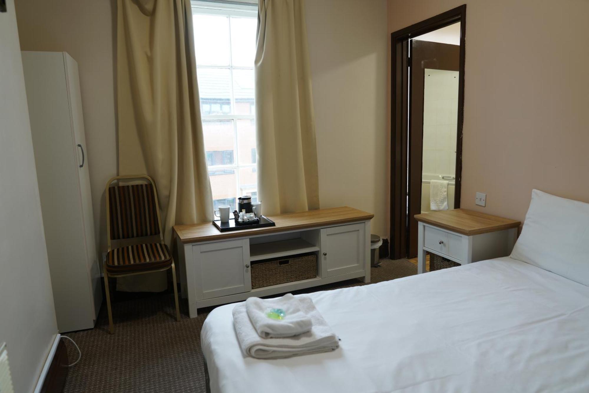 Royal Hotel Kettering by Paymán Club Exteriér fotografie