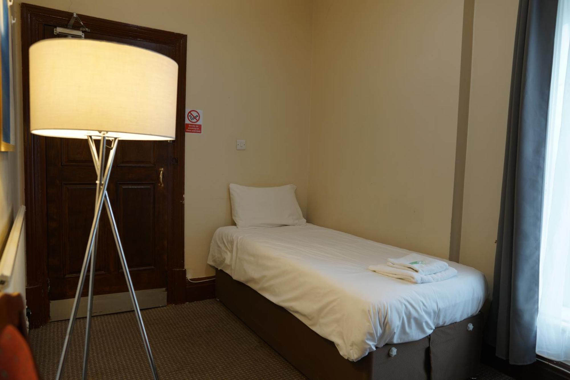 Royal Hotel Kettering by Paymán Club Exteriér fotografie