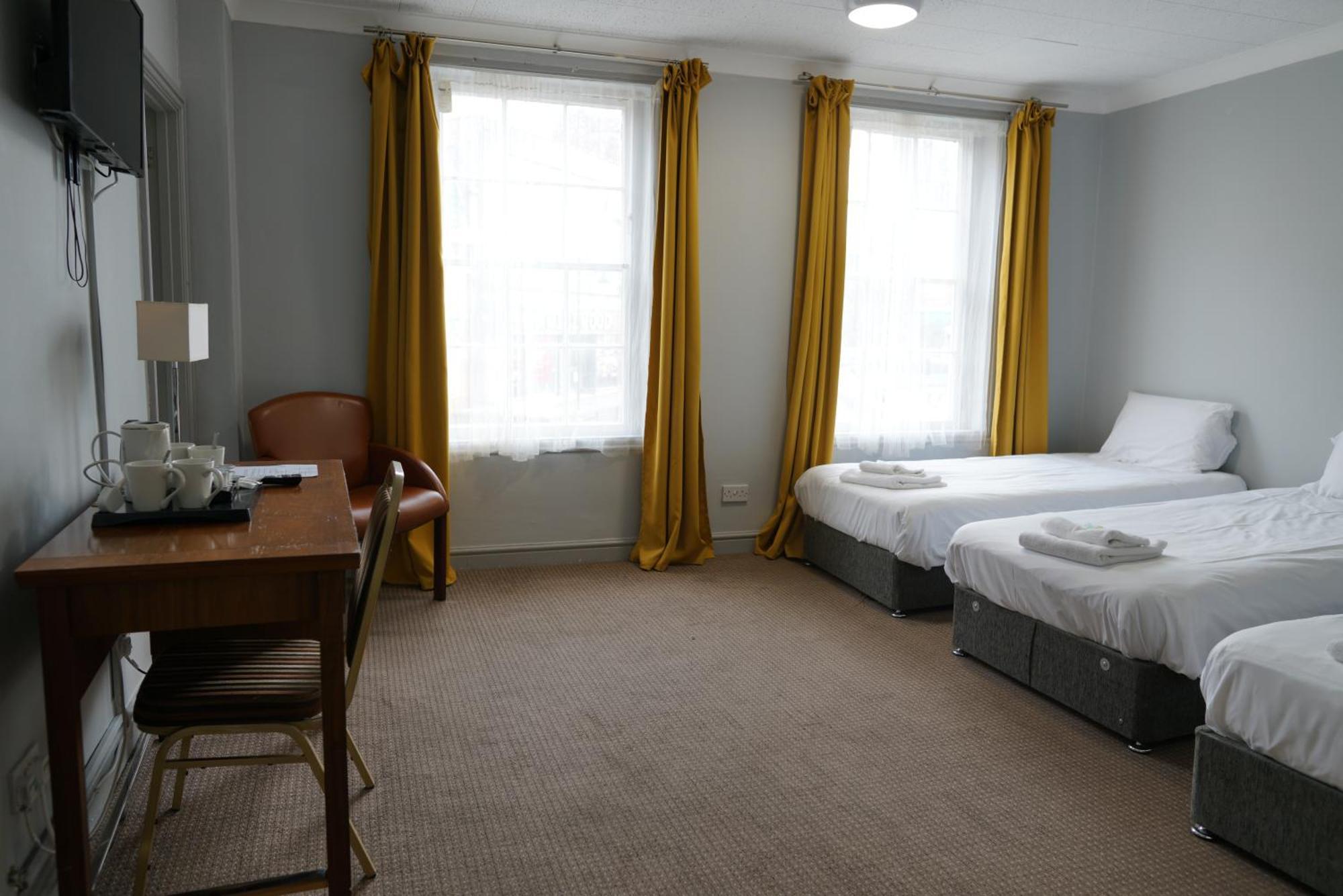 Royal Hotel Kettering by Paymán Club Exteriér fotografie